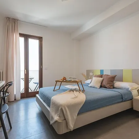 Casole Living B&B 코페르티노